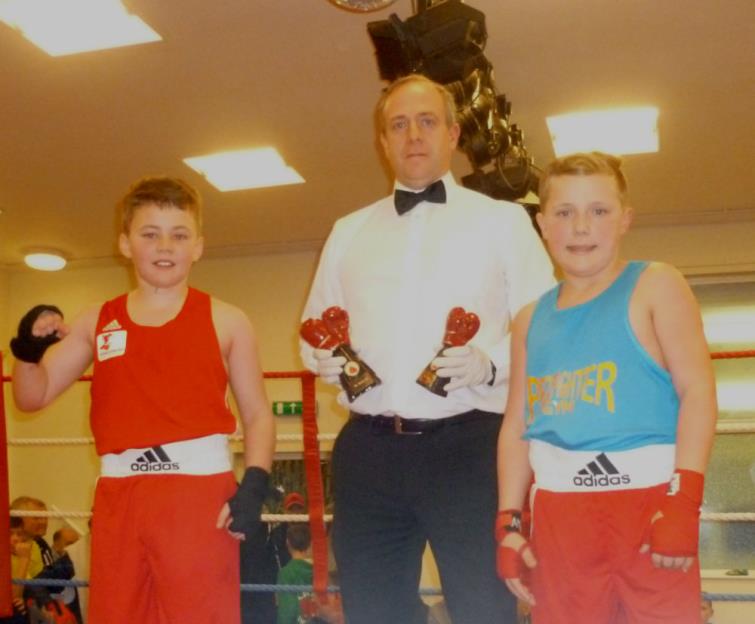 Boxing picture parade from Letterston